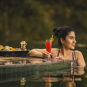 Chembarathi Wayanad Boutique Vaduvanchal