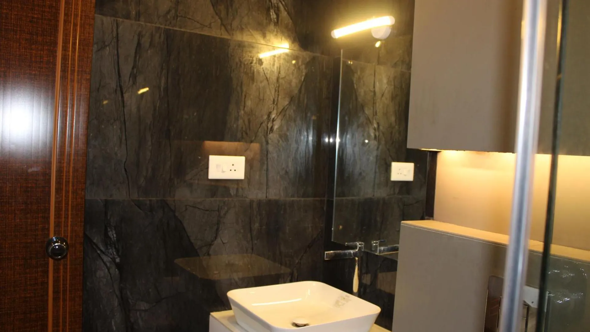 The Lavender Resort Waynad Vaduvanchal